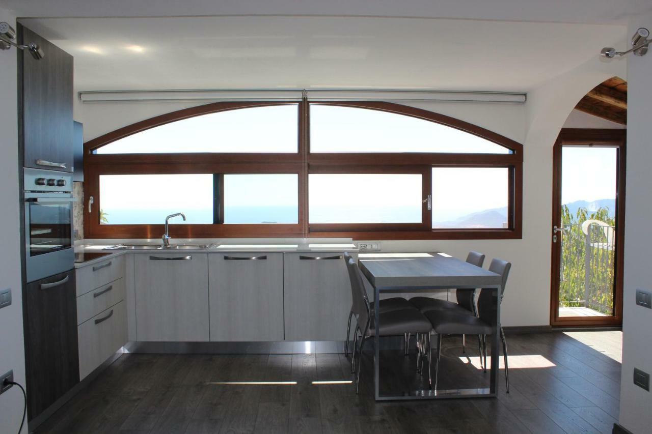 Vista Mare Apartman Lanusei Kültér fotó